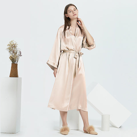 Silk Robes – Lightweight, Luxury Feel for Every Night| LANI SILK