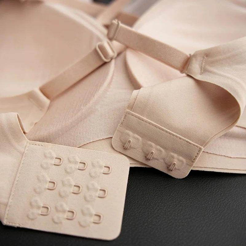 Silk Bra - Wireless Padded Bralette For Yoga - LANI SILK 